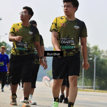 Runner Photo 7057235