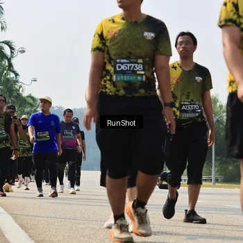 Runner Photo 7057243