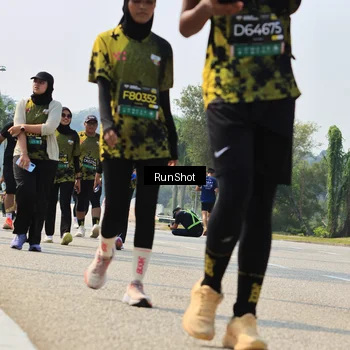 Runner Photo 7057260