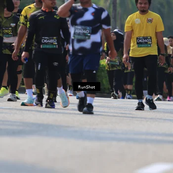 Runner Photo 7057313