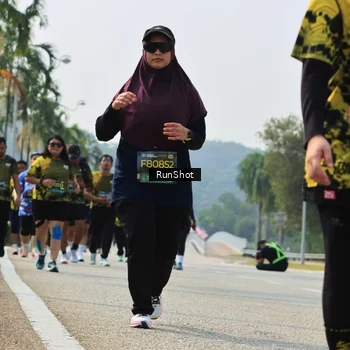 Runner Photo 7057314