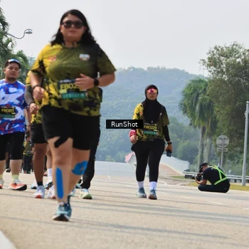 Runner Photo 7057322