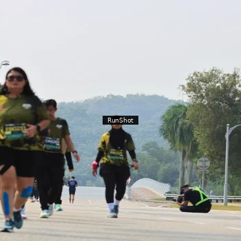 Runner Photo 7057325