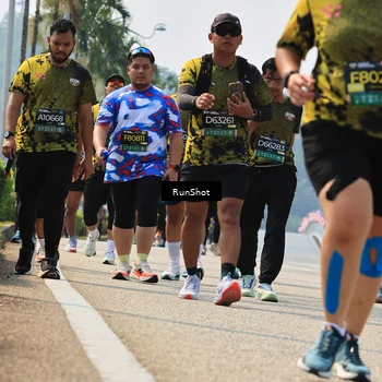 Runner Photo 7057341