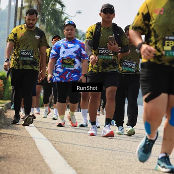 Runner Photo 7057343