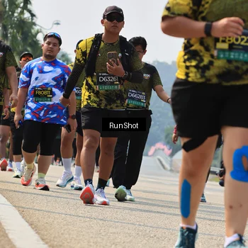 Runner Photo 7057352