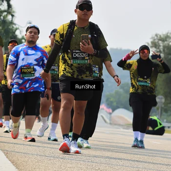Runner Photo 7057362