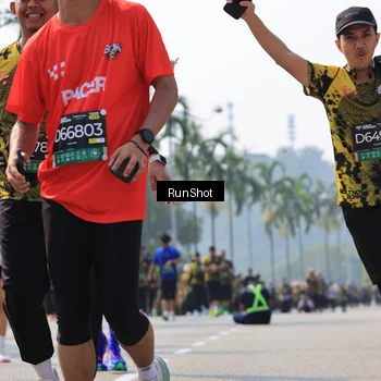Runner Photo 7057366