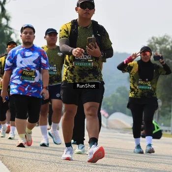 Runner Photo 7057368