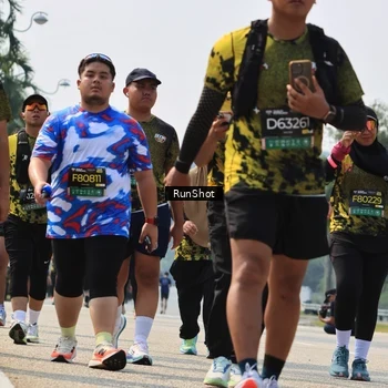 Runner Photo 7057385