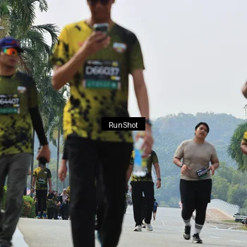 Runner Photo 7057399