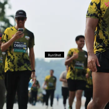 Runner Photo 7057400