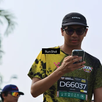 Runner Photo 7057414