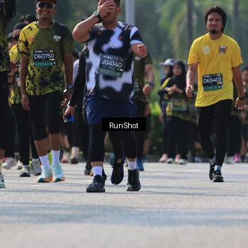 Runner Photo 7057417