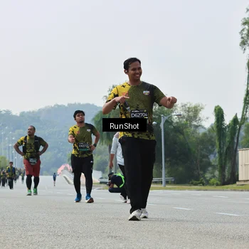 Runner Photo 7057434