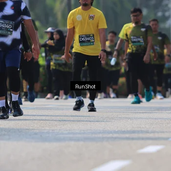 Runner Photo 7057437