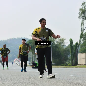 Runner Photo 7057443