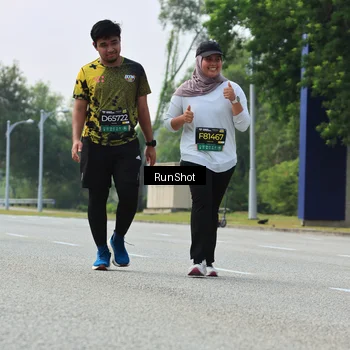 Runner Photo 7057453