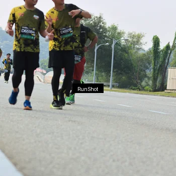 Runner Photo 7057467