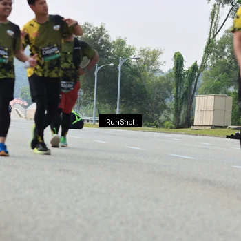 Runner Photo 7057468