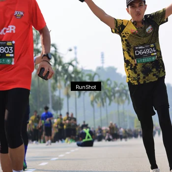 Runner Photo 7057478