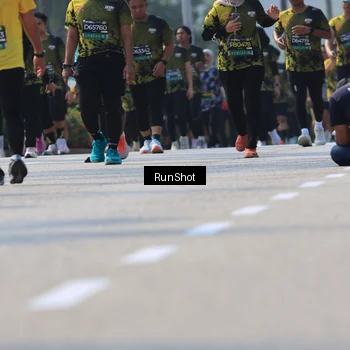Runner Photo 7057509