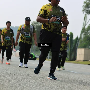 Runner Photo 7057537