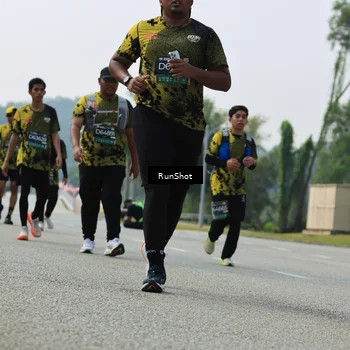 Runner Photo 7057539