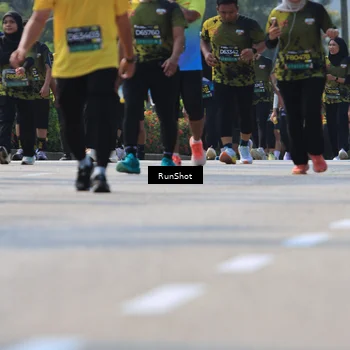 Runner Photo 7057541