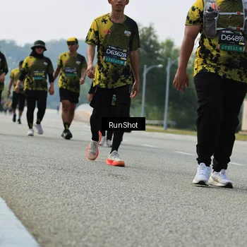 Runner Photo 7057562