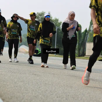 Runner Photo 7057576