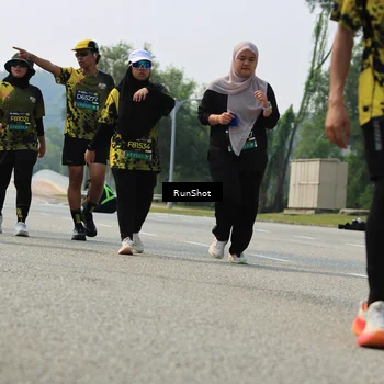 Runner Photo 7057578