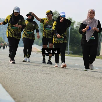 Runner Photo 7057580