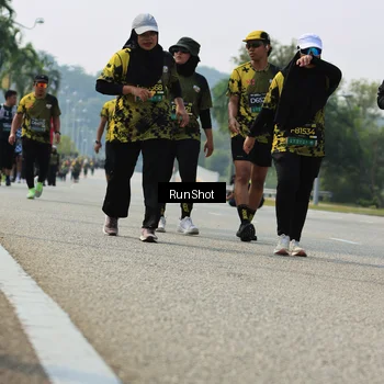 Runner Photo 7057587