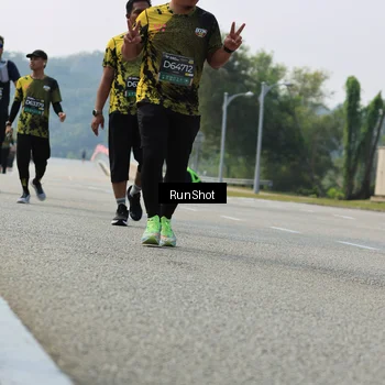 Runner Photo 7057588