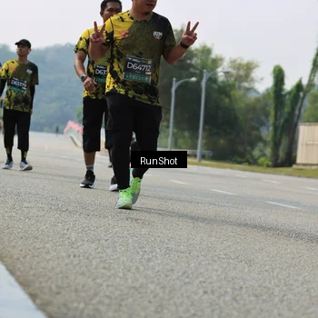 Runner Photo 7057592
