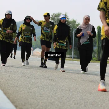 Runner Photo 7057596