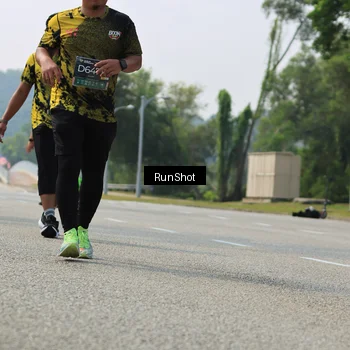 Runner Photo 7057598