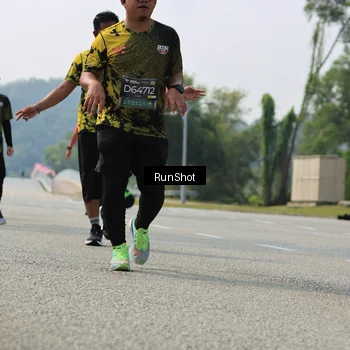 Runner Photo 7057601