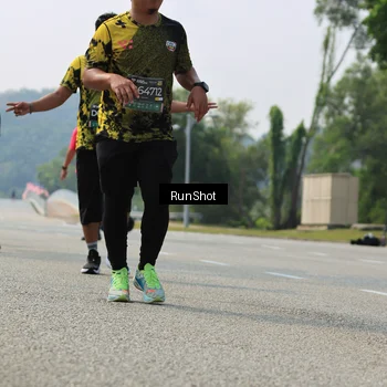 Runner Photo 7057602