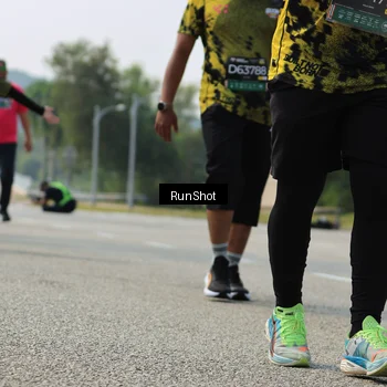 Runner Photo 7057624
