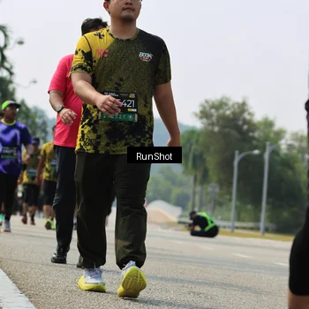 Runner Photo 7057653