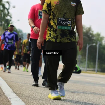 Runner Photo 7057669