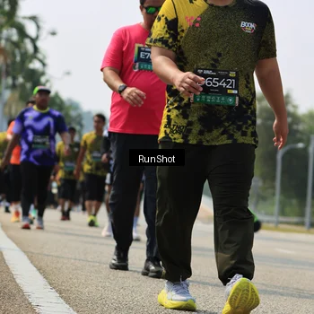 Runner Photo 7057673