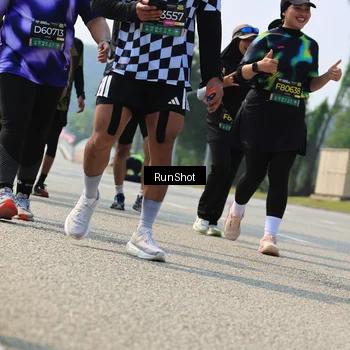 Runner Photo 7057699
