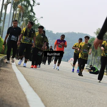 Runner Photo 7057716