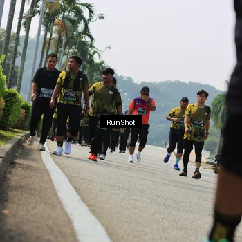 Runner Photo 7057718