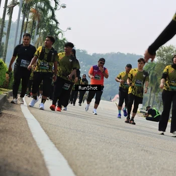 Runner Photo 7057722