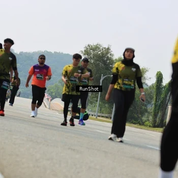 Runner Photo 7057732