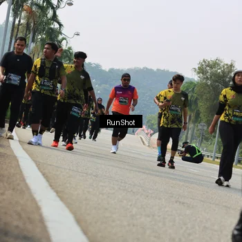 Runner Photo 7057745